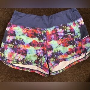 Athleta shorts, size M, excellent condition